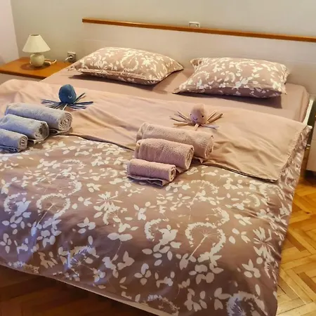 Navita Апартаменти Макарська